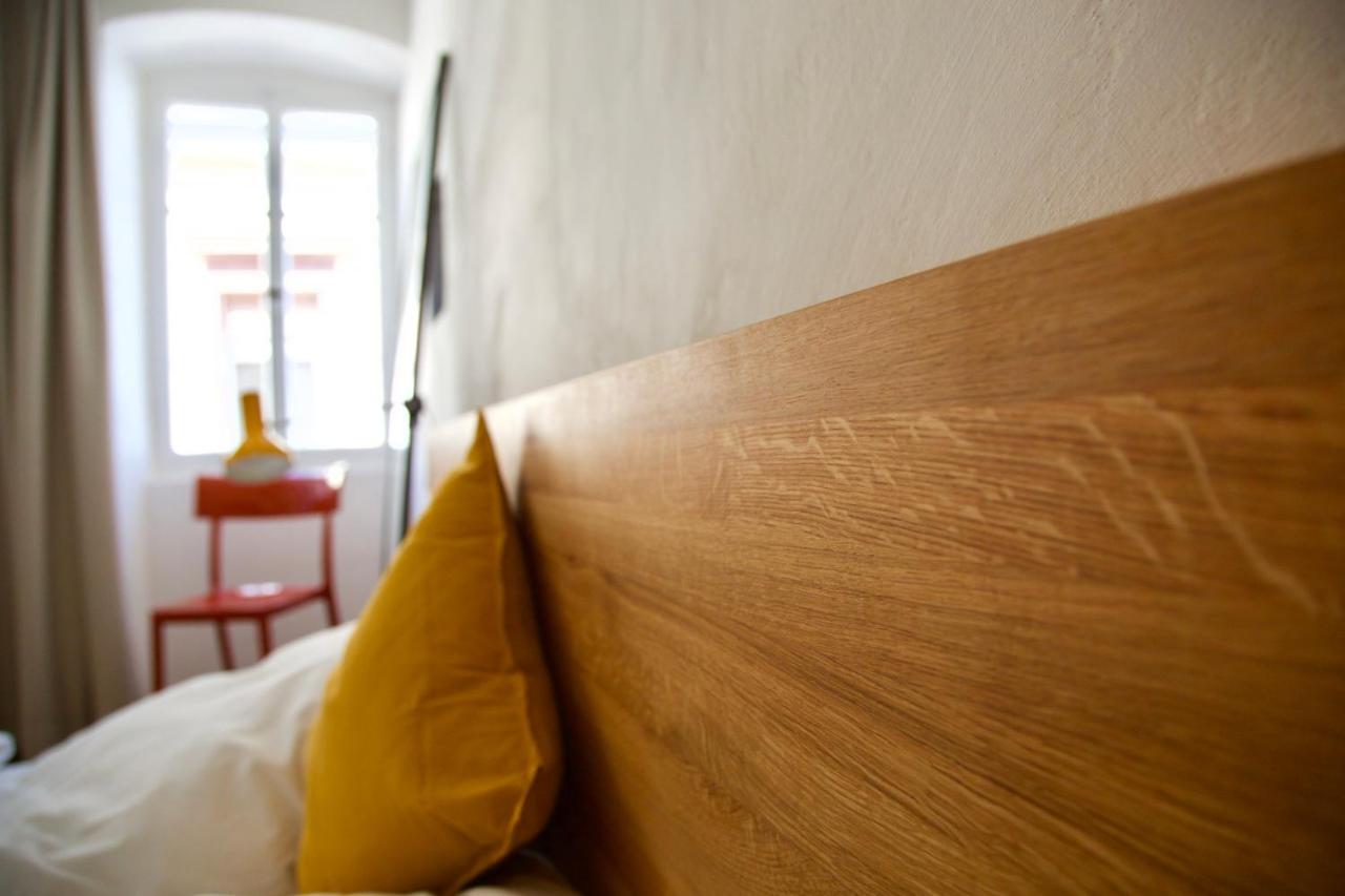 Boutique-Ferienwohnung Im Alten Weinhaus Moser Grünstadt Exteriör bild